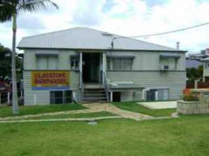 Gladstone Backpackers - Coogee Beach Accommodation