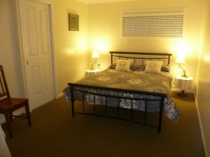 Moreton Island Bed and Breakfast Accommodation - Kiarabilli - Coogee Beach Accommodation