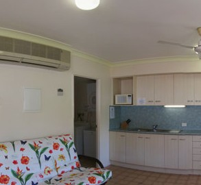 Shaws On The Shore - Coogee Beach Accommodation
