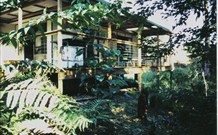 Eco Huts - Jervis Bay Getaways - Coogee Beach Accommodation